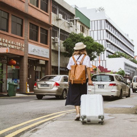 Enjoy Your Next Trip With The Best Tips for Long Flights - Ostrichpillow